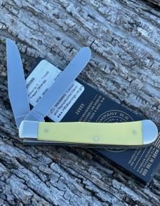 CASE XX ** 2024 "DON'T TREAD ON ME" YELLOW SYNTHETIC TRAPPER CASE XX ** 2024 "DON'T TREAD ON ME" YELLOW SYNTHETIC TRAPPER