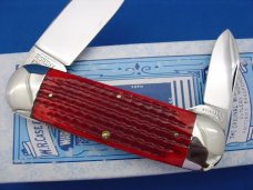 Case XX Classic Sunfish/Toenail Genuine Red Corn Cob Bone Knife With Dueling Elephant Etch Case XX Classic Sunfish/Toenail Genuine Red Corn Cob Bone Knife With Dueling Elephant Etch