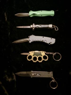 LOT OF 5 MINI AUTOS