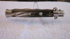 11" Brazilian horn Kriss stiletto. 11" Brazilian horn Kriss stiletto.