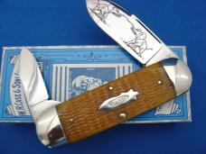 Case XX Classic Sunfish/Toenail Genuine Light Brown Rogers Bone Knife With Dualing Elephants Case XX Classic Sunfish/Toenail Genuine Light Brown Rogers Bone Knife With Dualing Elephants