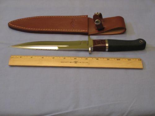 (SOLD) Junglee Hattori Fighter fixed blade knife Discontinued with Leather Sheath (SOLD) Junglee Hattori Fighter fixed blade knife Discontinued with Leather Sheath