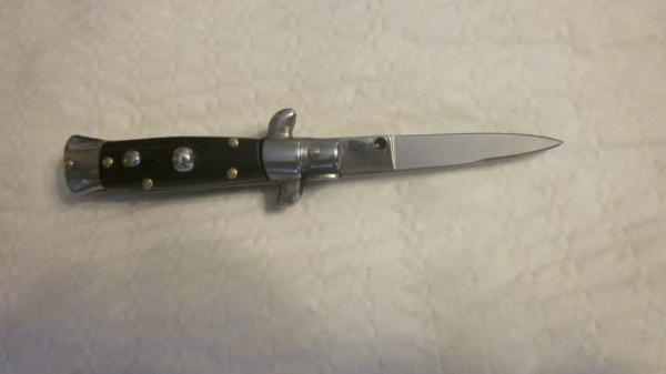 Mini Italian stiletto horn 4 3/4" open Mini Italian stiletto horn 4 3/4" open