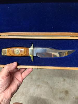 SMITH & WESSON 1973 Texas Ranger Commemorative Limited Edition Bowie Knife.  Mint condition. 