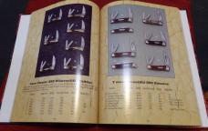 BOOK !! CASE CLASSICS BEST IN THE LONG HAUL BY JIM PARKER & BILL PENLEY SIGNED (M.O. OR CHECK ) BOOK !! CASE CLASSICS BEST IN THE LONG HAUL BY JIM PARKER & BILL PENLEY SIGNED (M.O. OR CHECK )