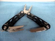 GERBER SUSPENSION TOOL BLACK HANDLES MULTI-TOOL NEW YEAR UNKNOWN FROM STORAGE GERBER SUSPENSION TOOL BLACK HANDLES MULTI-TOOL NEW YEAR UNKNOWN FROM STORAGE