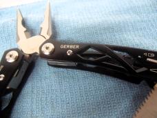 GERBER SUSPENSION TOOL BLACK HANDLES MULTI-TOOL NEW YEAR UNKNOWN FROM STORAGE GERBER SUSPENSION TOOL BLACK HANDLES MULTI-TOOL NEW YEAR UNKNOWN FROM STORAGE