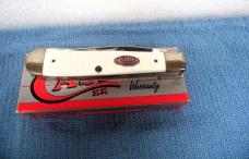 FROM STORAGE CASE XX 6254 WHITE JIGGED BONE TRAPPER IN BOX UNUSED FROM STORAGE CASE XX 6254 WHITE JIGGED BONE TRAPPER IN BOX UNUSED