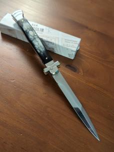  NIB 11"- 28 cm A.G.A. Campolin Brazilian Horn Maltese Automatic lockback a super beautiful stiletto