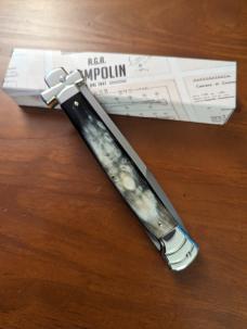  NIB 11"- 28 cm A.G.A. Campolin Brazilian Horn Maltese Automatic lockback a super beautiful stiletto