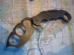 MTECH Assisted Open Knuckles Knife 