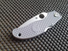 Spyderco Calypso Jr SuperBlue - Factory Second Spyderco Calypso Jr SuperBlue - Factory Second