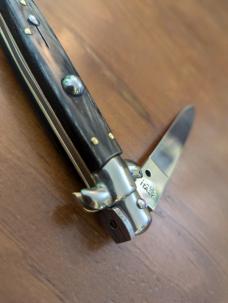 NOS GIOVANNI BELTRAME 23CM-9 INCH FLAT BLADE STILETTO IN BUFFALO HORN NOS GIOVANNI BELTRAME 23CM-9 INCH FLAT BLADE STILETTO IN BUFFALO HORN