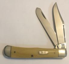 New in original clamshell and sleeve 2002 Case Waterfall Trapper New in original clamshell and sleeve 2002 Case Waterfall Trapper
