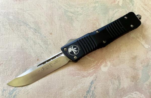 MICROTECH COMBAT TROODON LARGE OTF AUTO BLACK MICROTECH COMBAT TROODON LARGE OTF AUTO BLACK