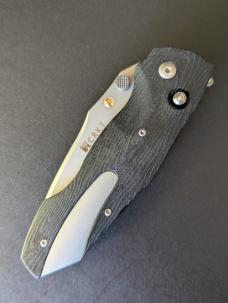 CRKT 1121 Elizabeth Anubis Automatic (3.5" bead blast blade) CRKT 1121 Elizabeth Anubis Automatic (3.5" bead blast blade)