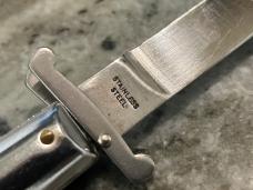 VTG 70s-80s 8” Korean Swinguard Rizutto Clone RARE version Shiny grips Swing guard stiletto Rizzy