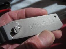 NEW GERBER TOUCHE Belt Buckle Knife w/ box Scrimshaw Duck NEW GERBER TOUCHE Belt Buckle Knife w/ box Scrimshaw Duck