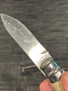 Crazy Spanish furry hoof knife Crazy Spanish furry hoof knife