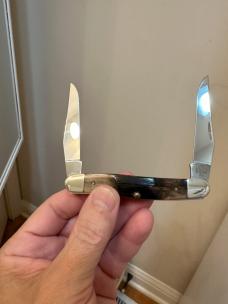 2003 Case XX Mammoth Ivory Muskrat. Mint condition! 2003 Case XX Mammoth Ivory Muskrat. Mint condition!