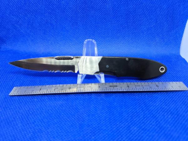 Small SOLO (SPYDERCO) Gentleman's Folding knife SEKI-City Japan Small SOLO (SPYDERCO) Gentleman's Folding knife SEKI-City Japan