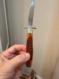 2003 Case Brothers Cheetah Silver Badge w/ Chestnut Bone Handles. Absolute Mint! 2003 Case Brothers Cheetah Silver Badge w/ Chestnut Bone Handles. Absolute Mint!