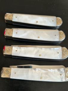 Case XX Pearl Family Jewels Full Trappers 3 of 4 matching Serials Shepherd Hills Exclusive RARE Case XX Pearl Family Jewels Full Trappers 3 of 4 matching Serials Shepherd Hills Exclusive RARE