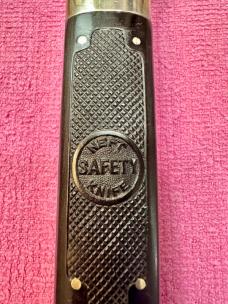 Nefti safety knife Nefti safety knife