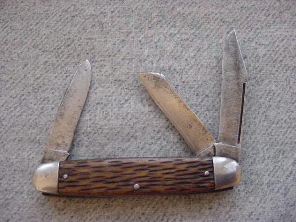Vintage ULSTER KNIFE CO., Peachseed Bone Handle, Cattle Pattern Pocket Knife Vintage ULSTER KNIFE CO., Peachseed Bone Handle, Cattle Pattern Pocket Knife