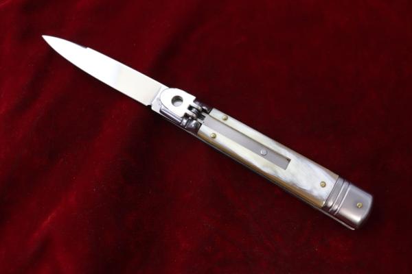OLD NEW STOCK AKC 8" ITALIAN SWITCHBLADE HONEY HORN LEVER LOCK AUTOMATIC