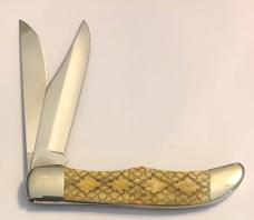 New without box 2008 Case Rattlesnake Large Folding Hunter New without box 2008 Case Rattlesnake Large Folding Hunter