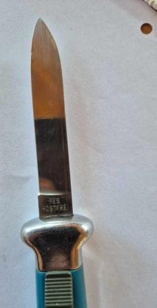 Lot of 19 knives 