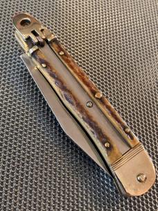 Older HUBERTUS Classic Stag Like New Older HUBERTUS Classic Stag Like New
