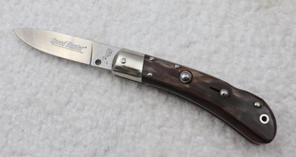 AKC Speed Hunter Beautiful Buffalo Horn Handle--Lockback--New AKC Speed Hunter Beautiful Buffalo Horn Handle--Lockback--New