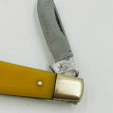 EARLY CARL SCHLIEPER/GERMAN EYE (#350Y) YELLOW "MDM STOCKMAN" POCKET KNIFE (25) EARLY CARL SCHLIEPER/GERMAN EYE (#350Y) YELLOW "MDM STOCKMAN" POCKET KNIFE (25)