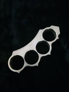 BRASS 4 FINGER RINGER KNUCKS BRASS 4 FINGER RINGER KNUCKS