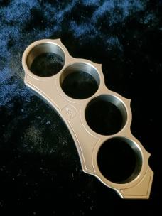 BRASS 4 FINGER RINGER KNUCKS BRASS 4 FINGER RINGER KNUCKS