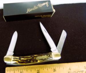 897 UNCLE HENRY SCHRADE STOCKMAN 3-1/2" NICE UNUSED IN BOX FROM STORAGE 