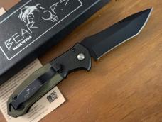 NIB Bear OPS Bold Action V Recurve Tanto Automatic Knife Black/Green G-10 (3.75" Black)