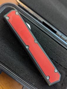 No Limit Knives Brand Vanga Red/Black USA MADE OTF Automatic Knife - Tanto Satin Plain No Limit Knives Brand Vanga Red/Black USA MADE OTF Automatic Knife - Tanto Satin Plain