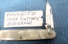 PRE OWNED 3" COLLECTORS PEN KNIFE HOFFRITZ VOSS CUTLERY ENGLAND PEARL SCALES?? PRE OWNED 3" COLLECTORS PEN KNIFE HOFFRITZ VOSS CUTLERY ENGLAND PEARL SCALES??