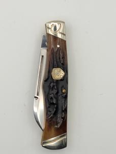 Colt CT208 Brown Stag Gunstock Pocket Knife #44 Colt CT208 Brown Stag Gunstock Pocket Knife #44