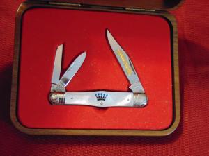 ROBESON (BY QUEEN) “CROWN JEWEL"BALLOON WHITTLER WITH FIERY PEARL HANDLES ( CHECK OR MONEY ORDER )