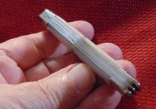 ROBESON (BY QUEEN) “CROWN JEWEL"BALLOON WHITTLER WITH FIERY PEARL HANDLES ( CHECK OR MONEY ORDER ) ROBESON (BY QUEEN) “CROWN JEWEL"BALLOON WHITTLER WITH FIERY PEARL HANDLES ( CHECK OR MONEY ORDER )