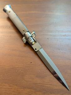 FRANK BELTRAME 23CM 9" DAGGER STILETTO FRENCH HONEY HORN...NEW FRANK BELTRAME 23CM 9" DAGGER STILETTO FRENCH HONEY HORN...NEW