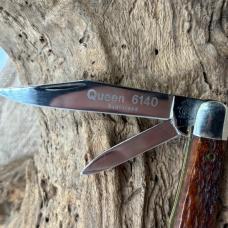 Vintage Queen Trapper USA 6140 Jigged brown bone, 2 blade folding knife (67) Vintage Queen Trapper USA 6140 Jigged brown bone, 2 blade folding knife (67)