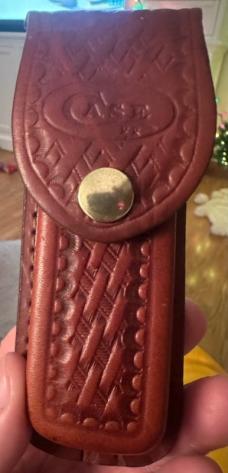 1994 Case XX Shark Tooth w/ Awesome Red Stag Handles, Pouch & Box. This knife is basically AMAZING! 1994 Case XX Shark Tooth w/ Awesome Red Stag Handles, Pouch & Box. This knife is basically AMAZING!