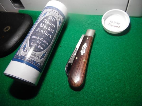 SUPER ADD 2024 AAPK CLUB KNIFE ONLY 227 MADE BY GEC KINGWOOD SCALES IN TUBE WITH COA SUPER ADD 2024 AAPK CLUB KNIFE ONLY 227 MADE BY GEC KINGWOOD SCALES IN TUBE WITH COA