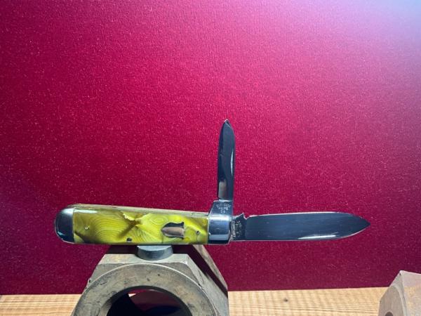 SYRACUSE knife company 1930’s. Gold Pyremite 3 1/4” jack SYRACUSE knife company 1930’s. Gold Pyremite 3 1/4” jack