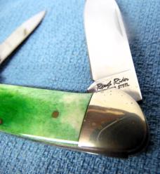 CLEARING OUT SALE ROUGH RIDER GREEN BONE 3-1/2" UNUSED CANOE IN BOX FROM STORAGE CLEARING OUT SALE ROUGH RIDER GREEN BONE 3-1/2" UNUSED CANOE IN BOX FROM STORAGE
